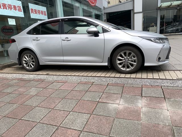 ALTIS 1.8  第4張相片