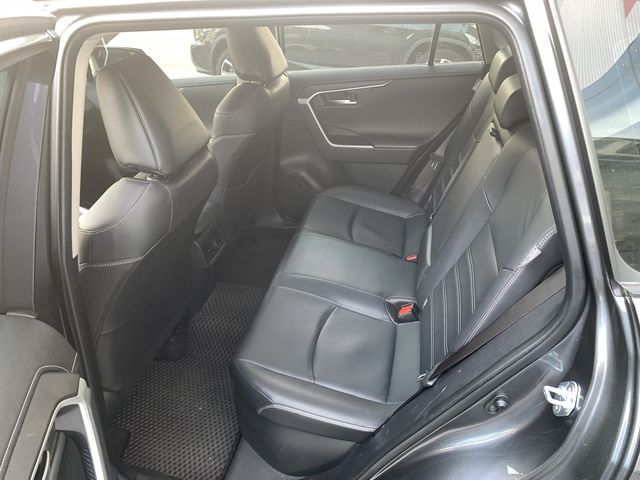 RAV4 2.5HV 4WD  第9張相片