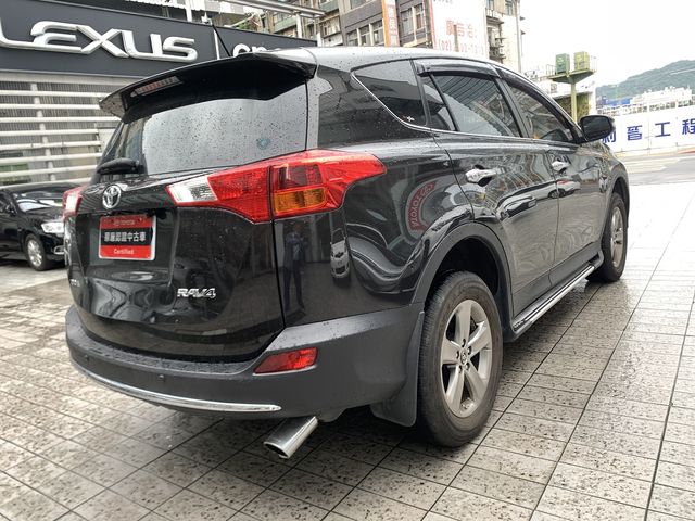 RAV4 2.0  第5張相片