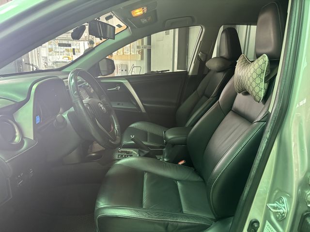 RAV4 2.0  第7張相片