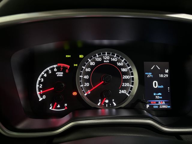 ALTIS 1.8  第10張相片