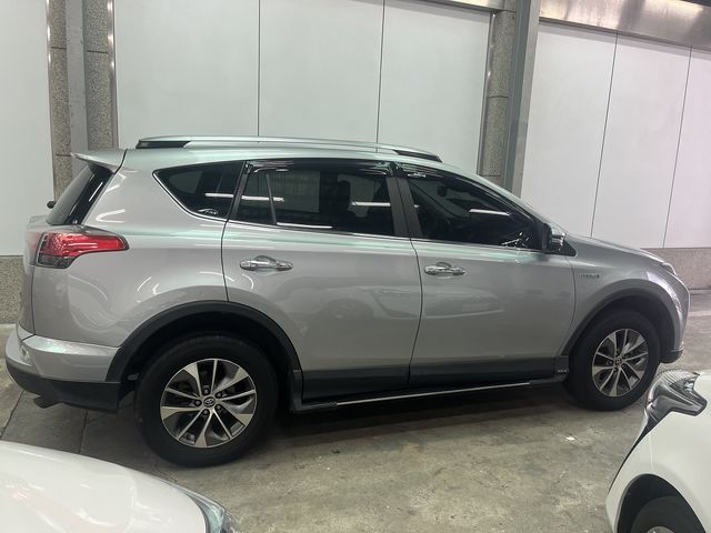 RAV4 2.5 HV  第4張相片