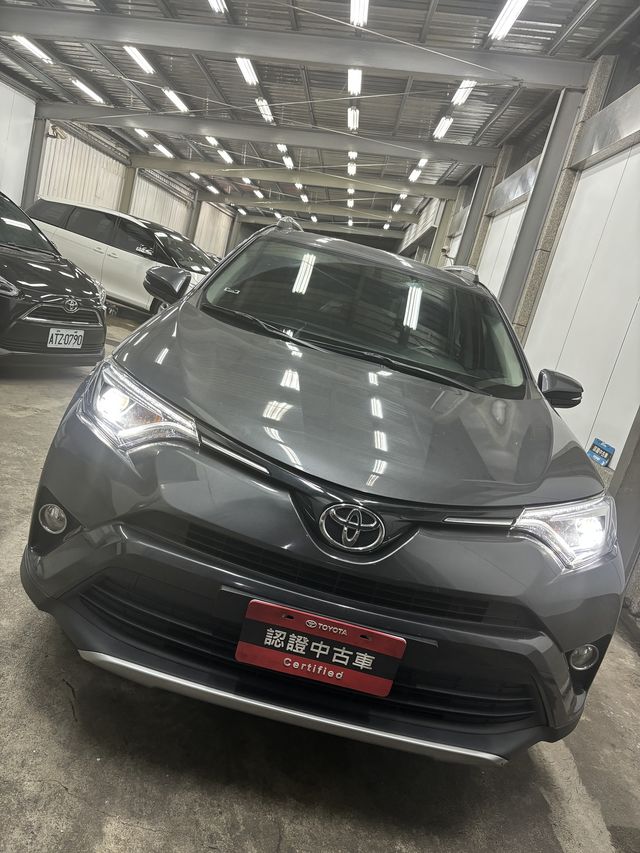 RAV4 2.0  第2張相片