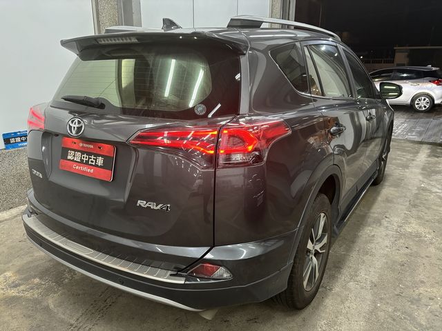 RAV4 2.0  第6張相片