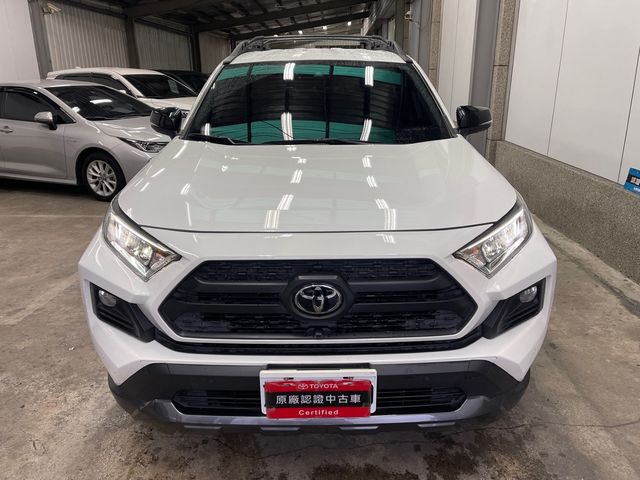 RAV4 2.0  第2張相片