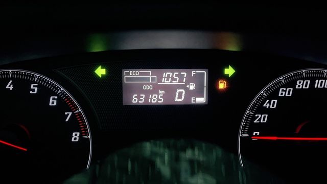 SIENTA 1.8  第10張相片