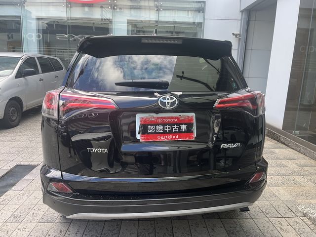 RAV4 2.0  第6張相片