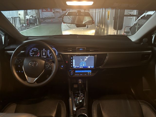 ALTIS 1.8  第10張相片