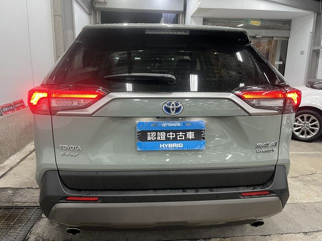 RAV4 2.5HV 4WD  第6張相片