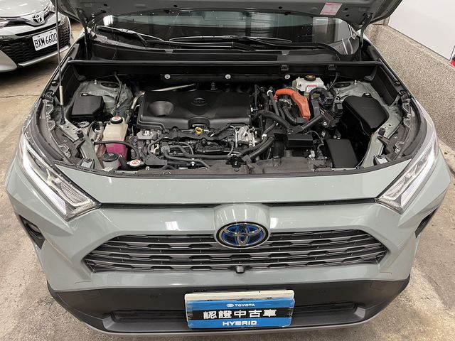 RAV4 2.5HV 4WD  第10張相片