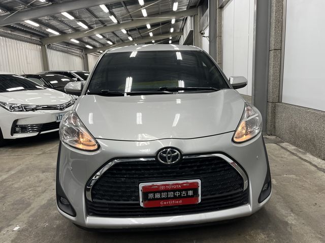 SIENTA 1.8  第2張相片