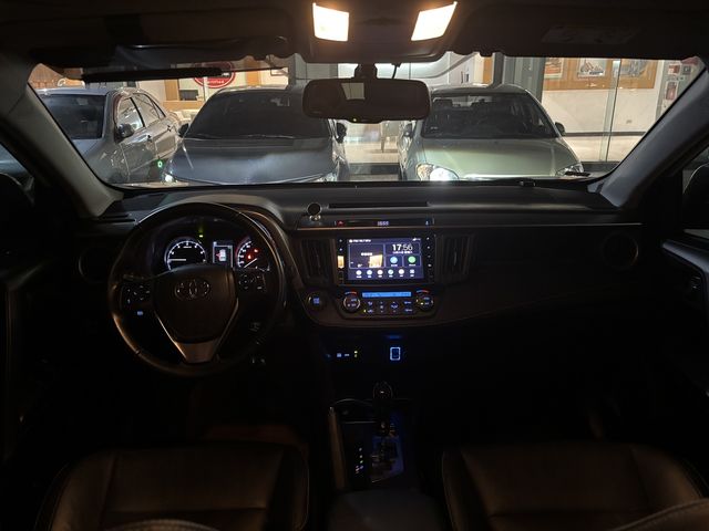 RAV4 2.0  第9張相片