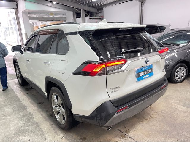 RAV4 2.5HV 4WD  第6張相片