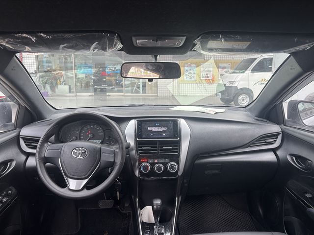 YARIS 1.5  第10張相片
