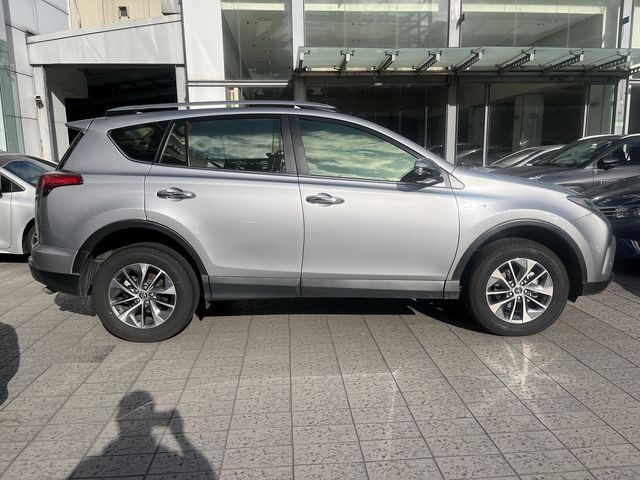 RAV4 2.5 HV  第7張相片