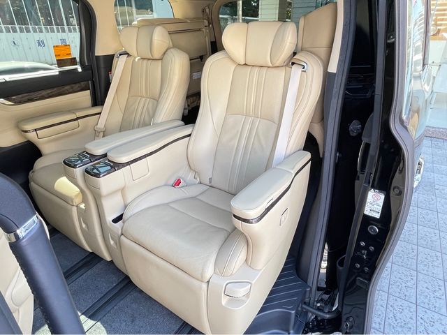 ALPHARD 3.5  第8張相片