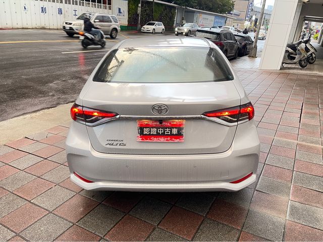 ALTIS 1.8  第5張相片