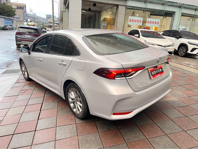 ALTIS 1.8  第6張相片