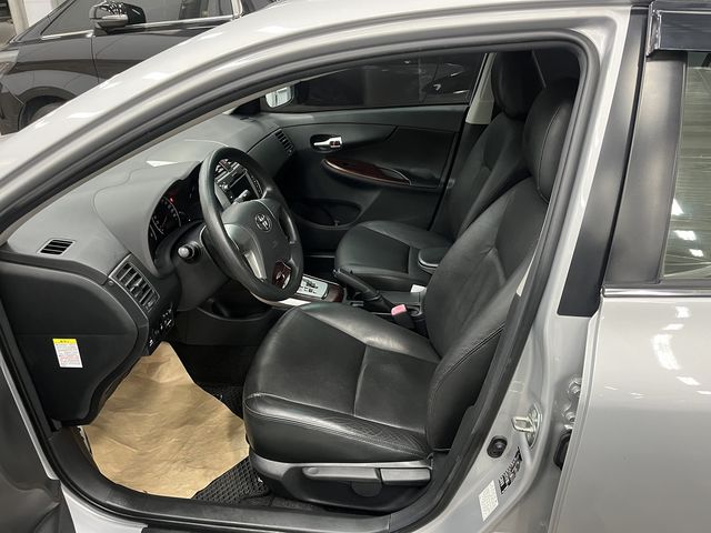ALTIS 1.8  第7張相片