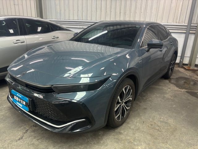 CROWN 2.5  第1張相片