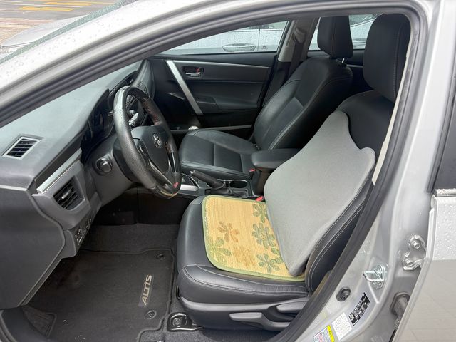 ALTIS 1.8  第8張相片