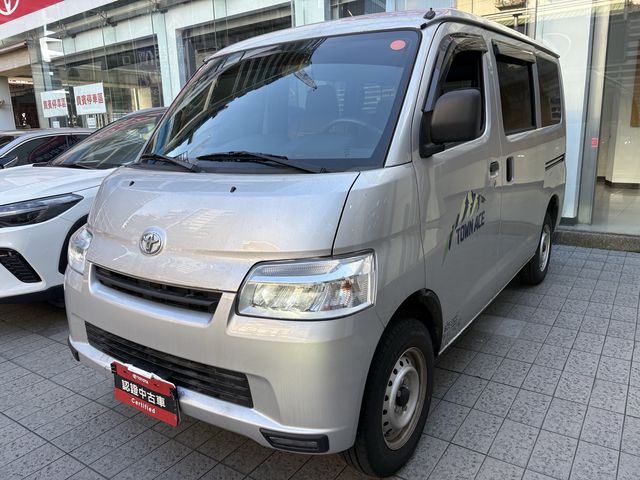 TOWN ACE 1.5  第1張相片