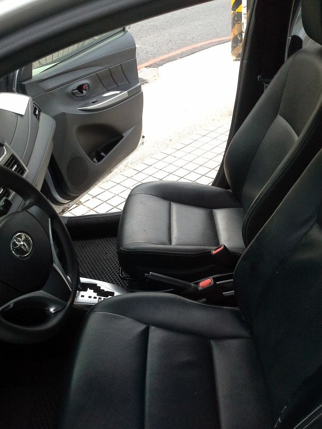 YARIS 1.5  第8張相片