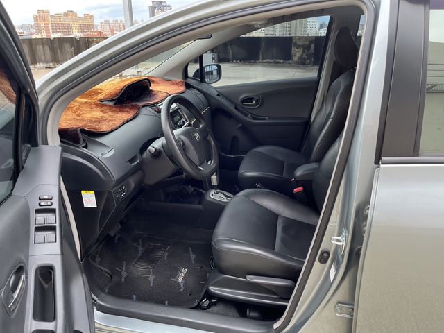 YARIS 1.5  第8張相片
