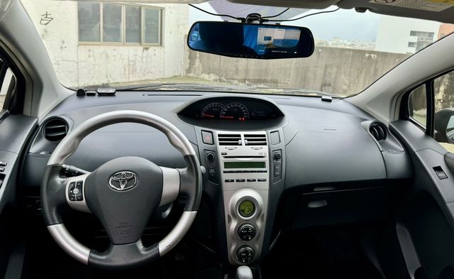 YARIS 1.5  第7張相片