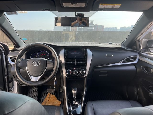 YARIS 1.5  第7張相片