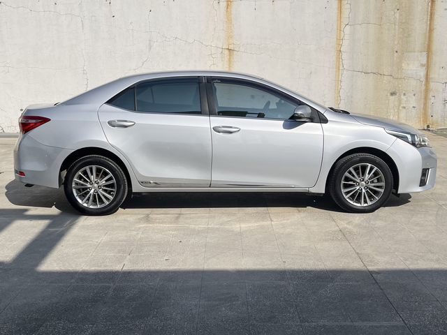 ALTIS 1.8  第4張相片