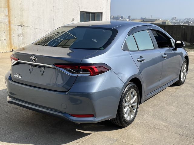 ALTIS 1.8  第5張相片