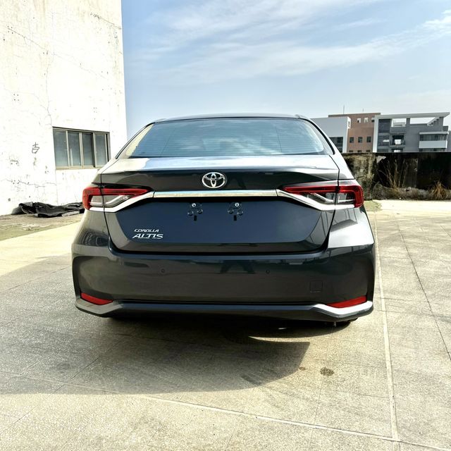 ALTIS 1.8  第6張相片