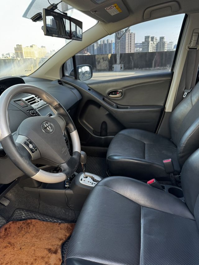 YARIS 1.5  第8張相片
