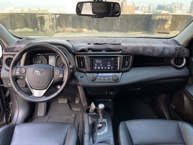 RAV4 2.0  第7張相片