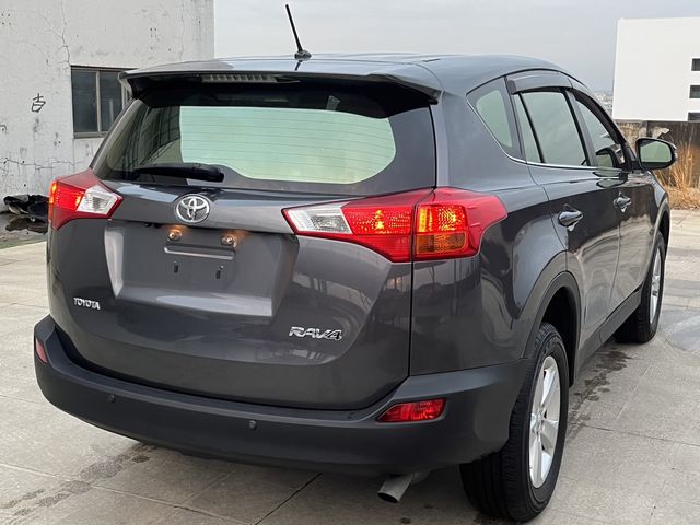 RAV4 2.0  第5張相片