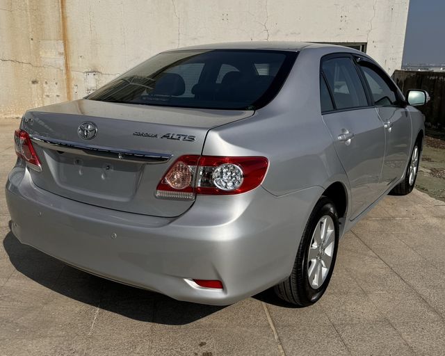 ALTIS 1.8  第5張相片