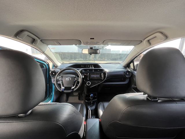 PRIUS C 1.5  第7張相片