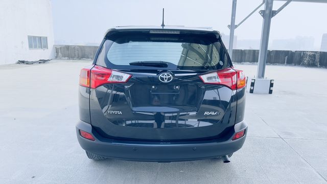 RAV4 2.0  第6張相片
