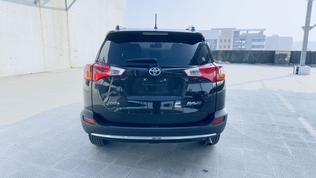 RAV4 2.5  第6張相片