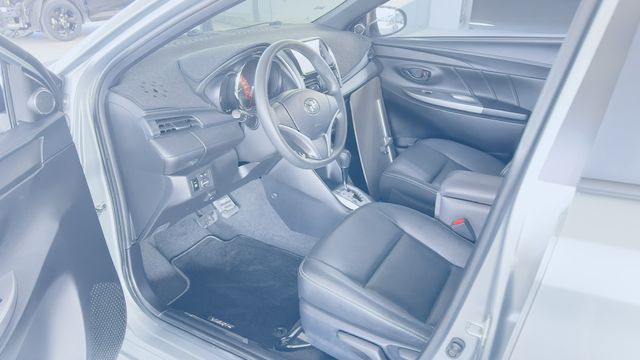 YARIS 1.5  第8張相片