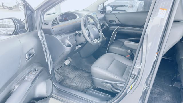 SIENTA 1.8  第8張相片