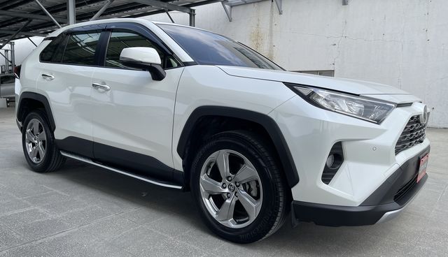 RAV4 2.0  第3張相片