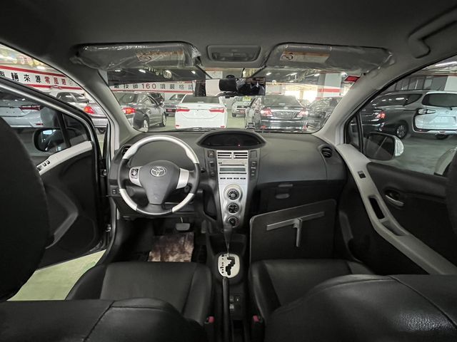 YARIS 1.5  第7張相片