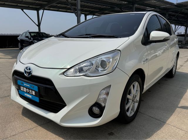 PRIUS C 1.5  第1張相片