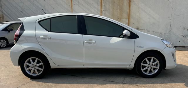 PRIUS C 1.5  第4張相片