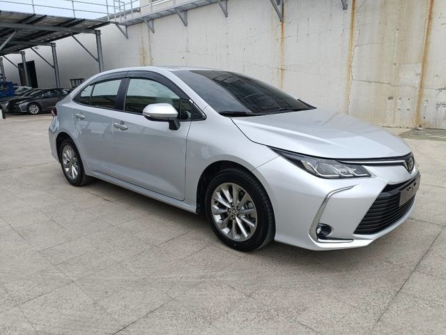 ALTIS 1.8  第3張相片
