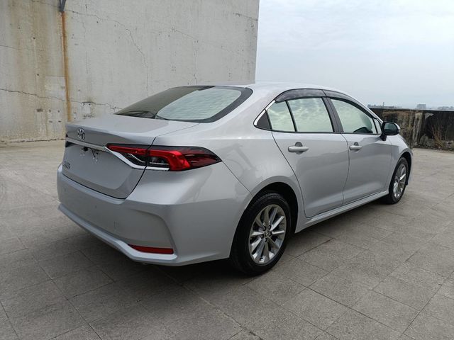 ALTIS 1.8  第5張相片