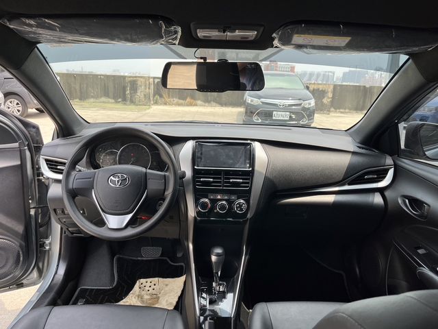 YARIS 1.5  第7張相片