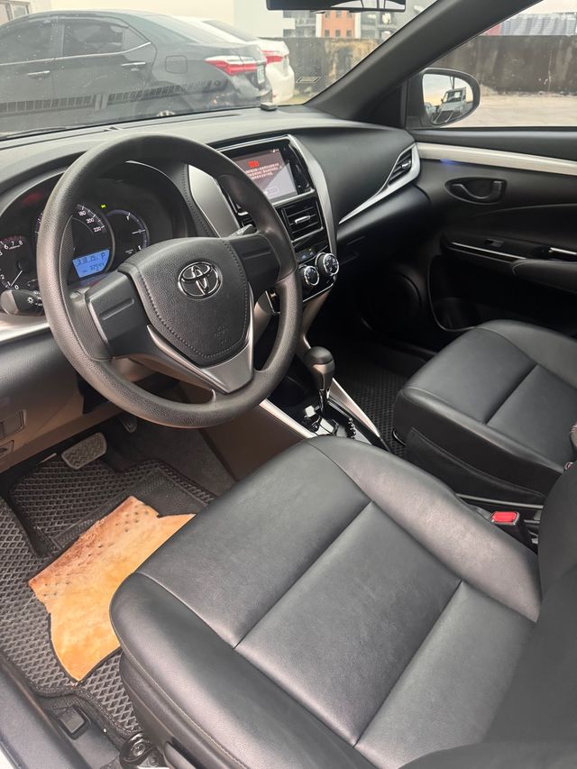 YARIS 1.5  第7張相片